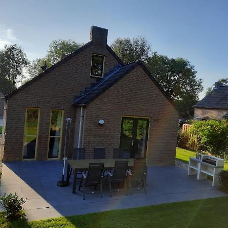 Heerlijke Vakantiewoning Ewijk Villa Dış mekan fotoğraf